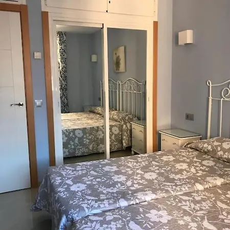 Apartamento Playa Piscina 1ª Linea Paseo Maritimo アパート
