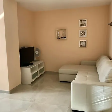 Apartamento Playa Piscina 1ª Linea Paseo Maritimo アパート フエンヒロラ