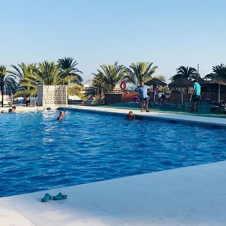 Apartamento Playa Piscina 1ª Linea Paseo Maritimo フエンヒロラ